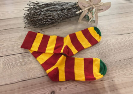 Pilsumer Leuchtturm als Socken