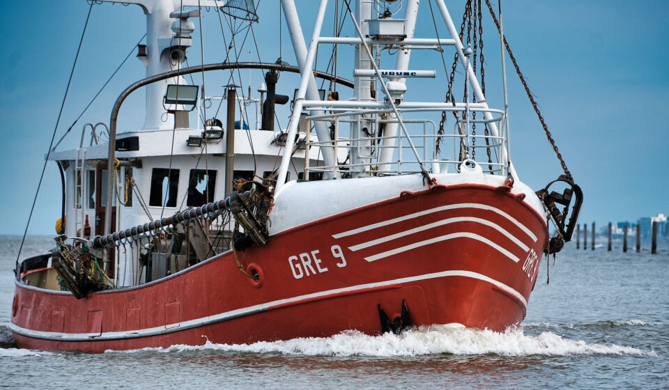 Fischkutter in Ostfriesland Fischkutter: Kultur und Wahrzeichen Ostfrieslands