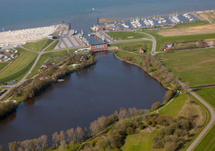 Mahlbusen, Dornumersiel (Accumersiel)