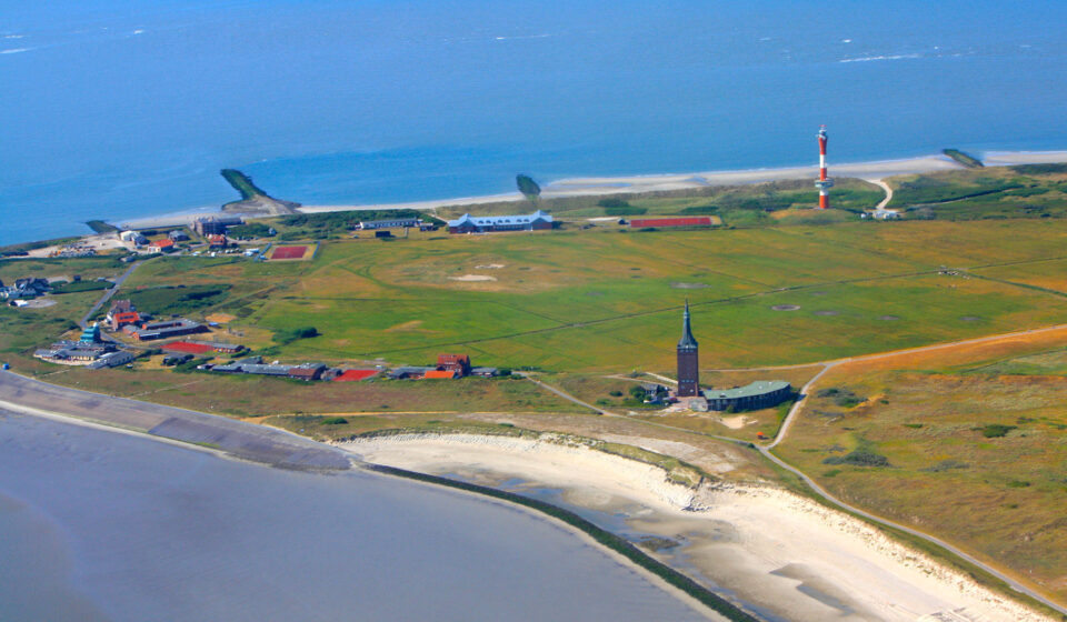 Land investiert Millionen in moderne Hafeninfrastruktur Wangerooge: Luftbild